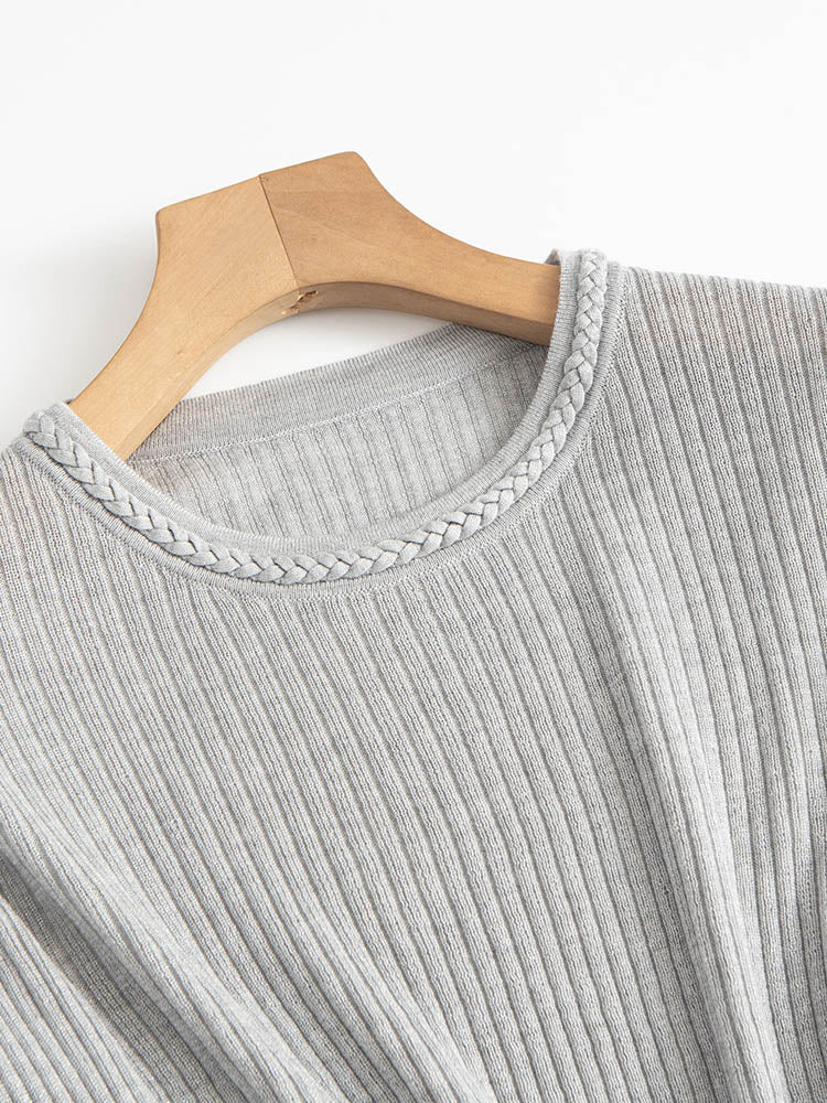 Classic Cable Knit Neck Wool Sweater