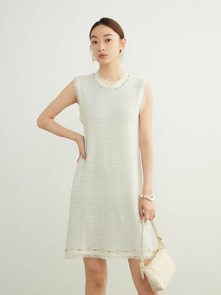 Elegant Pearl-Embellished Knitted Wool Skirt