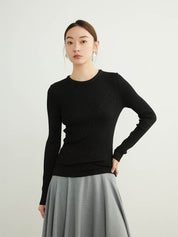 Classic Cable Knit Neck Wool Sweater